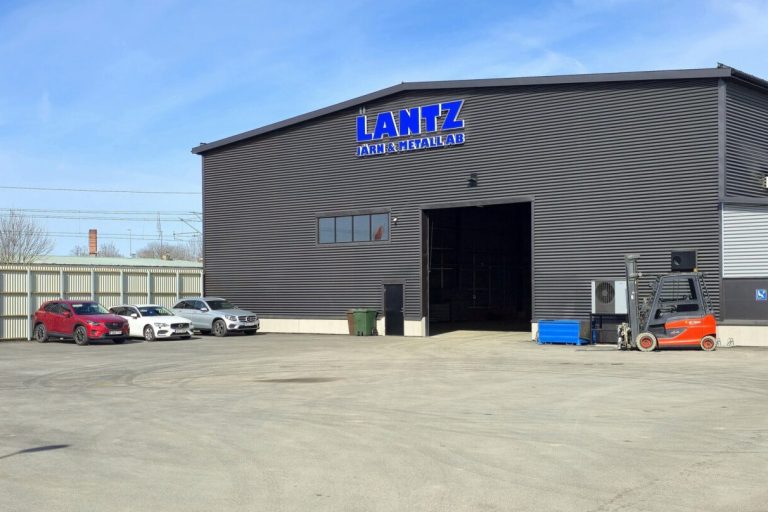 Framsidan av oxelsund anläggning